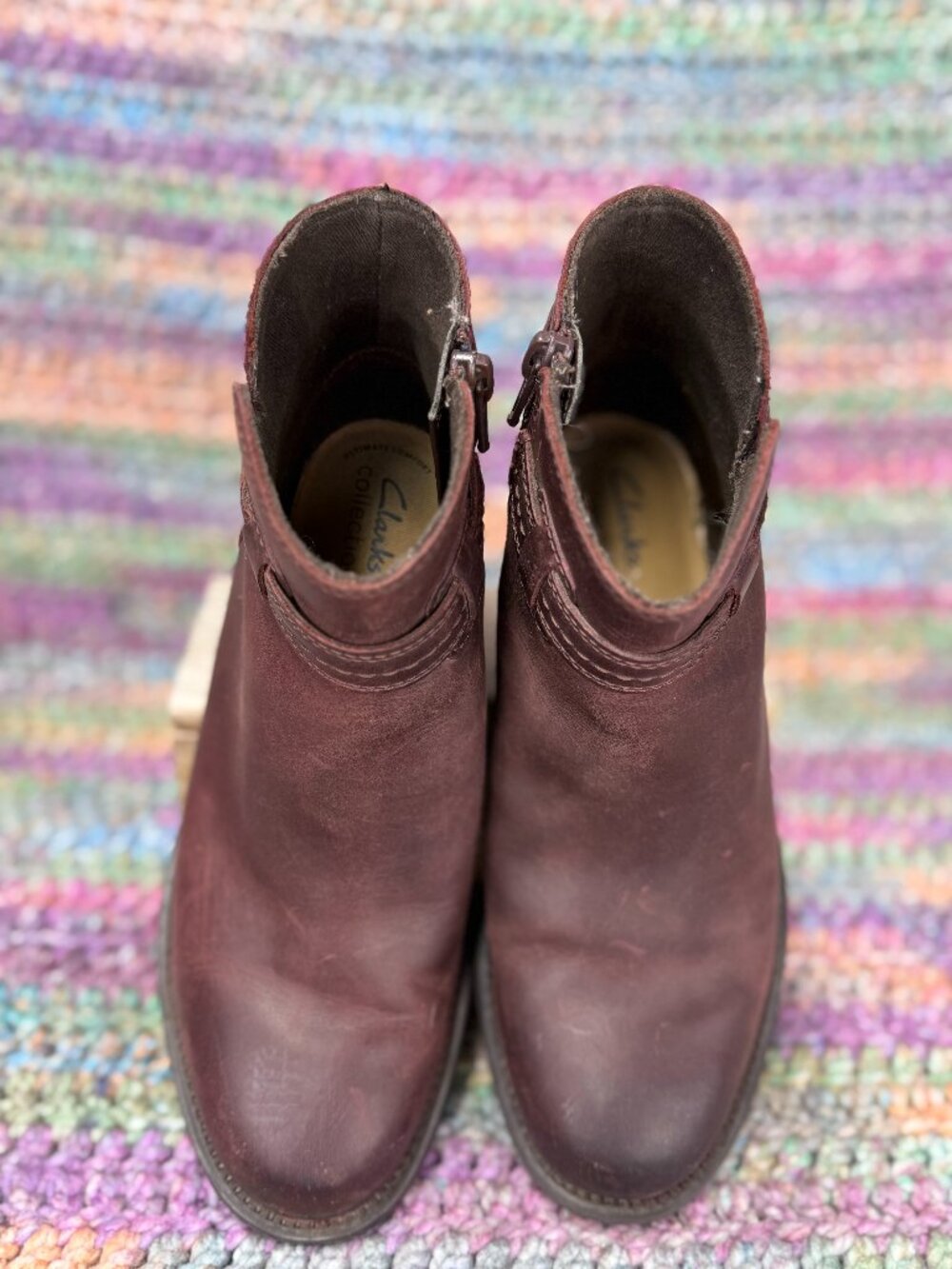 Clarks Womens Maye Ease Ankle Boot size 9.5